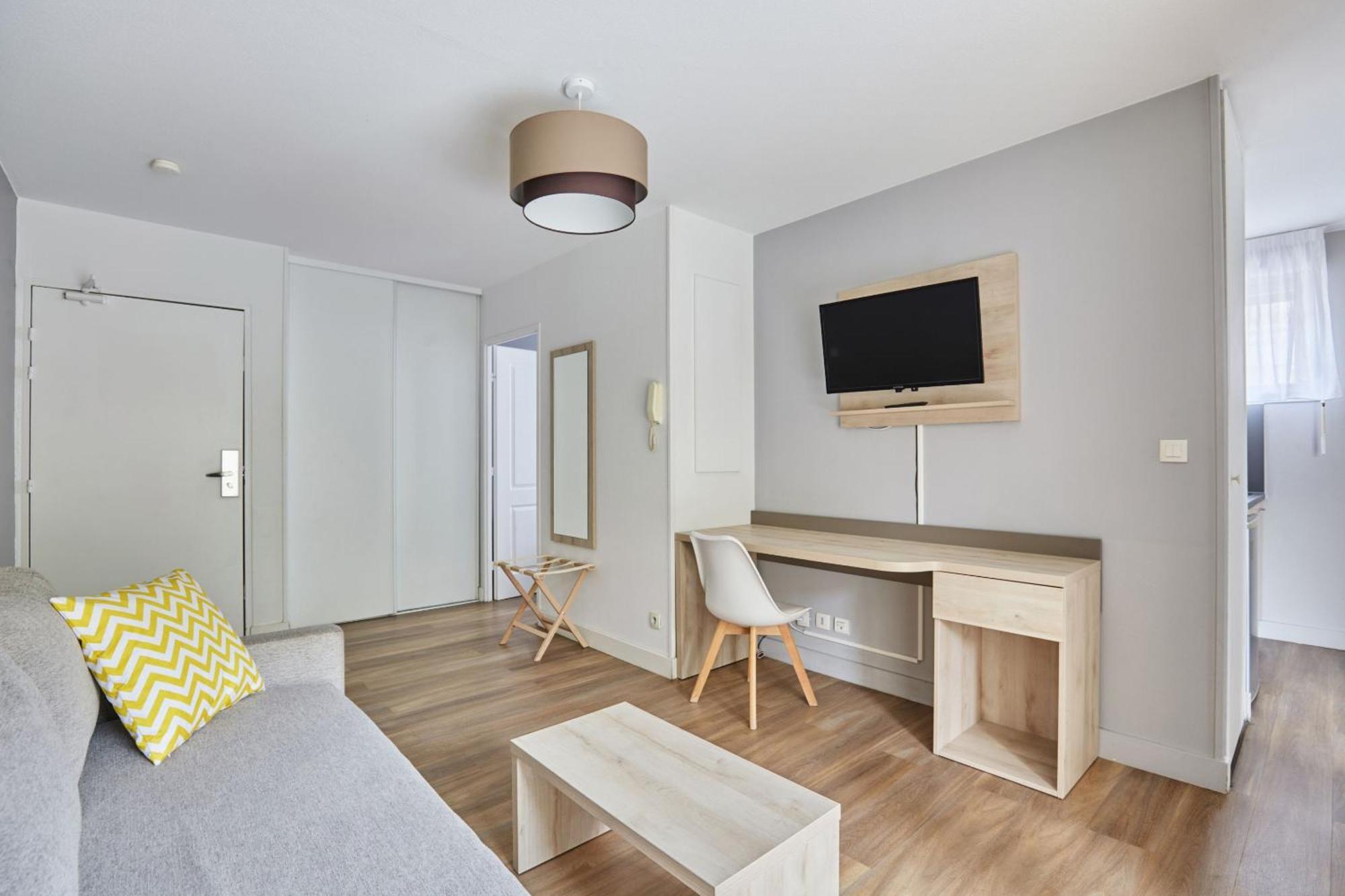 Appart Hotel Odalys City Aix En Provence Le Clos De La Chartreuse Aix-en-Provence Exteriör bild